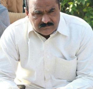 گجرات ، گورنمنٹ زمیندارہ گریجویٹ کالج کے پرنسپل پروفیسر عبد الرزاق ...